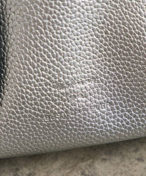 PUAL CE CIN(ピュアルセシン)の「合皮巾着バッグ(ショルダーバッグ・レディース・ブラック/シルバー/グレイッシュベージュ・FREE)」の8枚目の写真