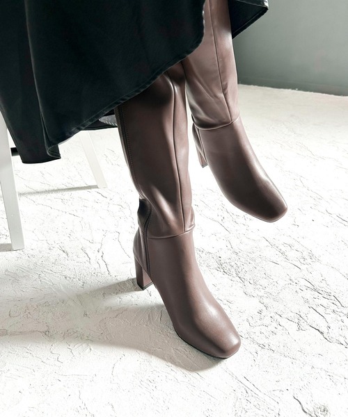 SOROTTO（ソロット）の「シンプル スクエアトゥロングブーツ サイドファスナー/太ヒール（ブーツ・レディース・ブラウン/アイボリー/ブラック・S/L/M/LL）」の3枚目の写真