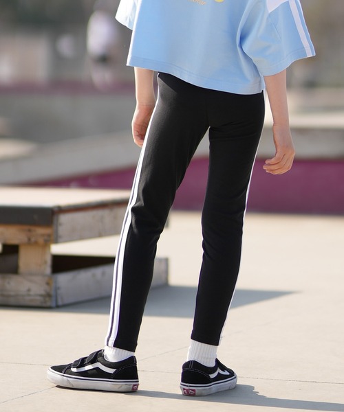 adidas(アディダス)の「adidas/アディダス レギンス キッズ K ESS 3ST KRG76(レギンス/スパッツ・キッズ・ブラック・130cm/140cm/150cm/160cm)」の9枚目の写真