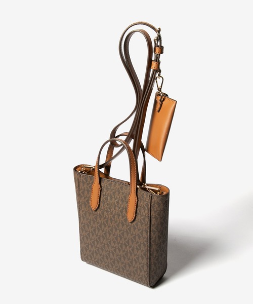 MICHAEL KORS（マイケルコース）の「Michael Kors Vincent Extra-Small Logo Crossbody Bag With Card Case マイケル コース MKシグニチャー ビンセント クロスボディ ショルダーバッグ（ショルダーバッグ・レディース・ブラウン・FREE）」の3枚目の写真