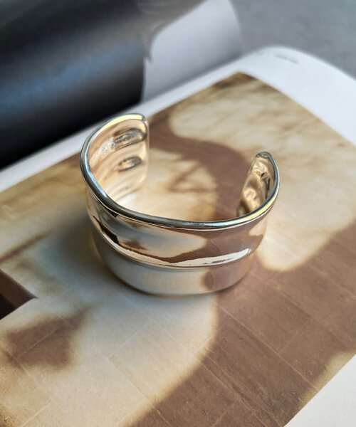 DouDou（ドゥドゥ）の「メタルボリュームバングル（ブレスレット・レディース・ゴールド/シルバー・FREE）」の14枚目の写真