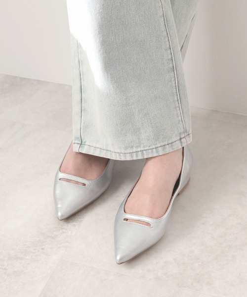 Futier land（フューティアランド）の「踵もちもちフィットフロントカットアウトパンプス（パンプス・レディース・アイボリー/ブラック/シルバー・36/37/38/39/40）」の21枚目の写真