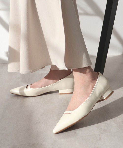 Futier land（フューティアランド）の「踵もちもちフィットフロントカットアウトパンプス（パンプス・レディース・アイボリー/ブラック/シルバー・36/37/38/39/40）」の13枚目の写真