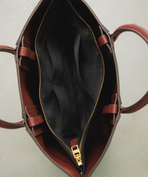 E'POR（エポール）の「【E'POR】Ree BAG Large【通勤】【A4対応】（トートバッグ・レディース・チャコールグレー/ブルー/キナリ/ベージュ/ネイビー/ラベンダー/ライトグレー/モスグリーン/オフホワイト/ピンク系その他2/ベージュ系その他2/ベージュ系その他/ワイン/ブルー系その他4/カーキ/ブラック・FREE）」の19枚目の写真