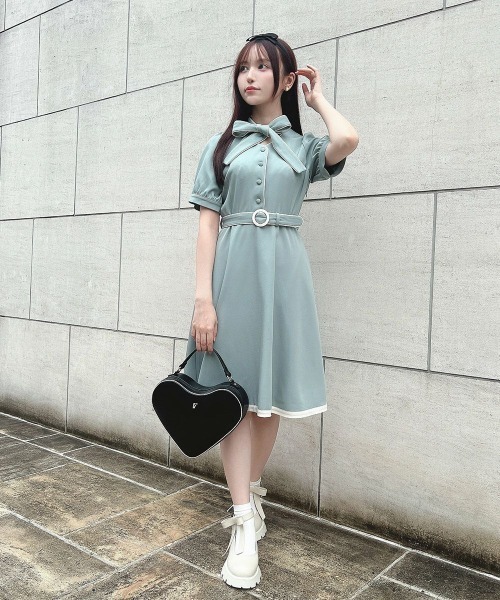 F i.n.t(フィント)の「ハートバッグ/fint フィント(ハンドバッグ・レディース・アイボリー/ブラック・FREE)」の16枚目の写真