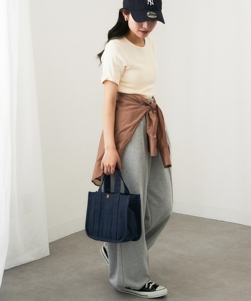 A by MAGASIN DE MODE(エーバイマガジンデモード)の「【A by MAGASIN DE MODE】e.e.p.スクエアプチトート SNBD(トートバッグ・レディース・グレー/アイボリー/ブラック/ネイビー・FREE)」の18枚目の写真