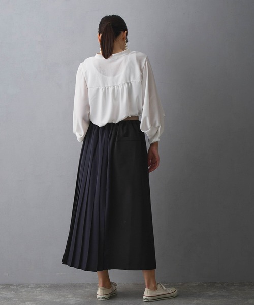 NICOLE white（ニコルホワイト）の「スキッパーパフブラウス（シャツ/ブラウス・レディース・ラベンダー/オフホワイト/ブラック/ブルー/ブラウン・FREE）」の8枚目の写真