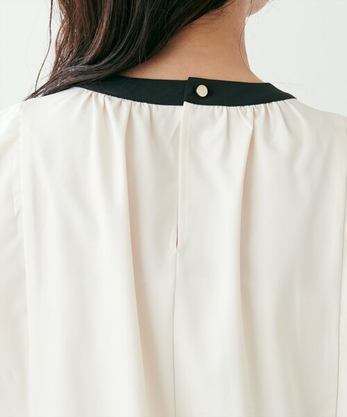 natural couture(ナチュラルクチュール)の「フレア袖ピンタックブラウス(シャツ/ブラウス・レディース・サックスブルー/ピンクベージュ/ミント/チャコールグレー/オフホワイト・FREE)」の20枚目の写真