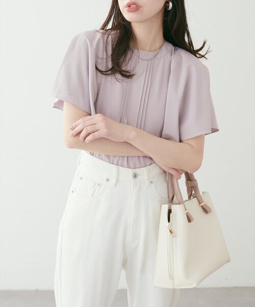 natural couture(ナチュラルクチュール)の「フレア袖ピンタックブラウス(シャツ/ブラウス・レディース・サックスブルー/ピンクベージュ/ミント/チャコールグレー/オフホワイト・FREE)」の12枚目の写真