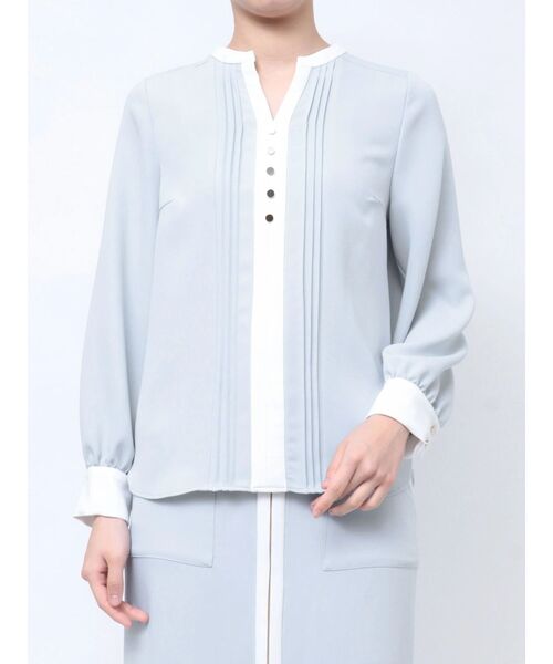 TONAL（トーナル）の「バイカラースキッパーピンタックブラウス（シャツ/ブラウス・レディース・グレー/ネイビー/オフホワイト/ライトブルー・MEDIUM）」の3枚目の写真