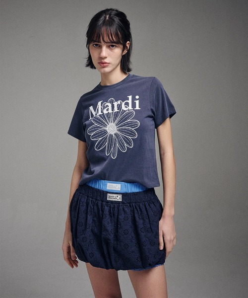 Mardi Mercredi(マルディメクルディ)の「SLIM TSHIRT FLOWERMARDI WASHING / スリム Tシャツ フラワーマルディ ウォッシング(Tシャツ/カットソー・レディース・チャコールグレー/パープル・FREE)」の1枚目の写真