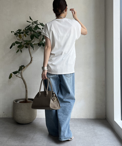 DouDou（ドゥドゥ）の「【WEB限定】ビジューロゴTEE（Tシャツ/カットソー・レディース・オフホワイト/グレー/ブラック・FREE）」の8枚目の写真