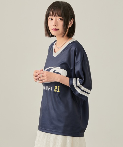 Snap club(スナップクラブ)の「【Snap club】ゲームデザインロゴ刺繍ホッケーTシャツ(Tシャツ/カットソー・レディース・ブラック/ネイビー・M/L)」の18枚目の写真