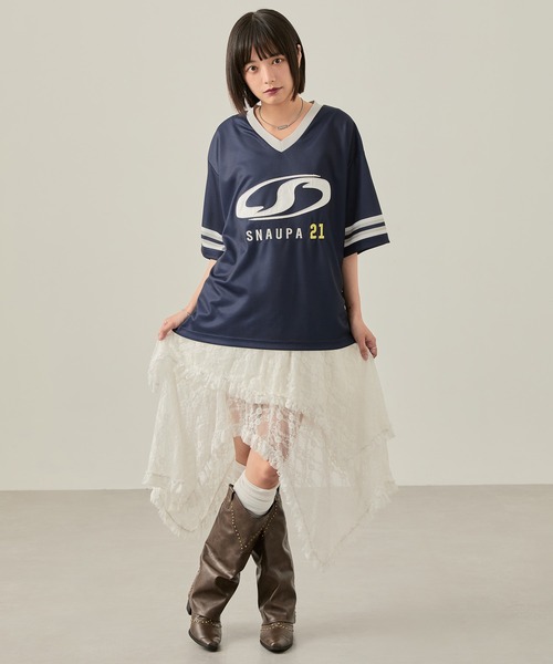 Snap club(スナップクラブ)の「【Snap club】ゲームデザインロゴ刺繍ホッケーTシャツ(Tシャツ/カットソー・レディース・ブラック/ネイビー・M/L)」の22枚目の写真