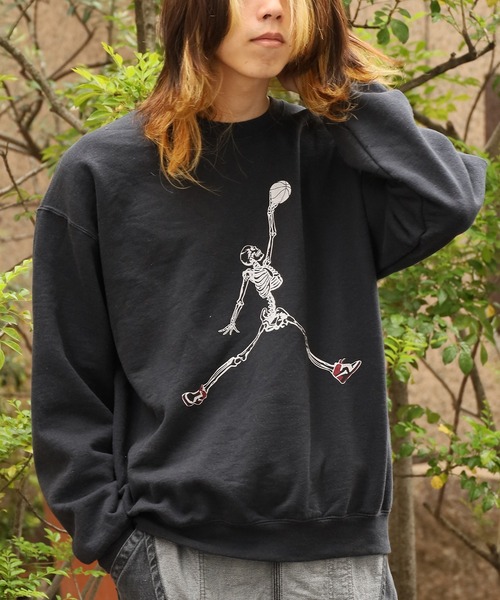 THRIFTY LOOK(スリフティールック)の「THRIFTY LOOK / スリフティールック JUMP SKULL CREW SWEAT クルーネック スウェット トレーナーメンズ 秋物 秋服 2026年秋冬(スウェット・メンズ・アッシュ/ブラック/ホワイト・XL/M/S/L)」の11枚目の写真