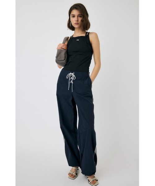 MOUSSY（マウジー）の「SHEER PANEL LACE UP パンツ（カーゴパンツ・レディース・ダークネイビー/オフホワイト/グレー・1/2）」の5枚目の写真
