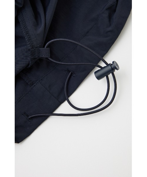 MOUSSY（マウジー）の「SHEER PANEL LACE UP パンツ（カーゴパンツ・レディース・ダークネイビー/オフホワイト/グレー・1/2）」の19枚目の写真