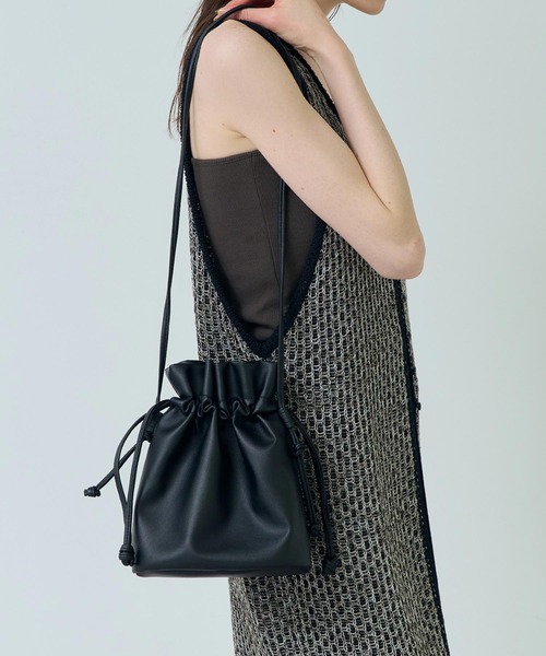 Settimissimo（セッティミッシモ）の「2WAY巾着ショルダーバッグ（ショルダーバッグ・レディース・ブラック系その他/ブラック/アイボリー・FREE）」の3枚目の写真