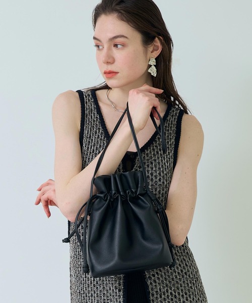 Settimissimo（セッティミッシモ）の「2WAY巾着ショルダーバッグ（ショルダーバッグ・レディース・ブラック系その他/ブラック/アイボリー・FREE）」の6枚目の写真