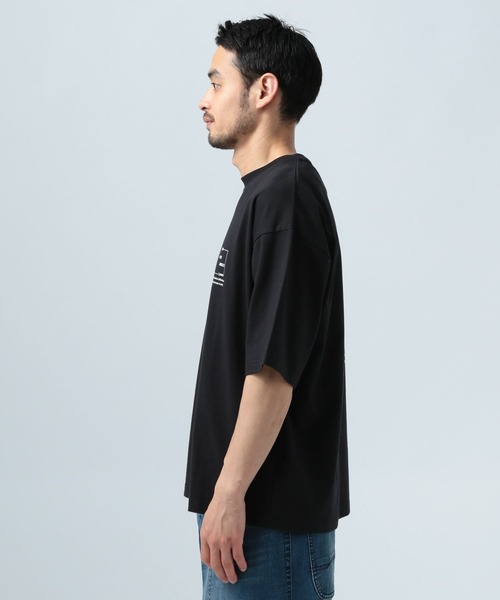 BAYFLOW（ベイフロー）の「【接触冷感】フォトクール半袖Tシャツ（Tシャツ/カットソー・メンズ・ホワイト/ブラック・LARGE/MEDIUM）」の8枚目の写真