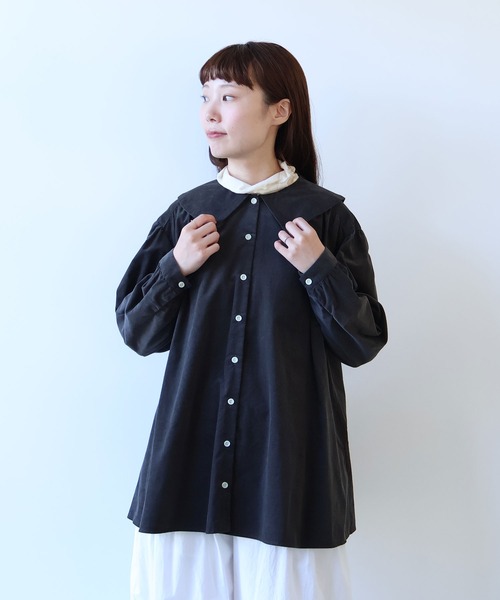 bulle de savon（ビュルデサボン）の「21Wシャツコール　角衿ギャザーブラウス（シャツ/ブラウス・レディース・キナリ/ブルー/チャコールグレー・FREE）」の3枚目の写真