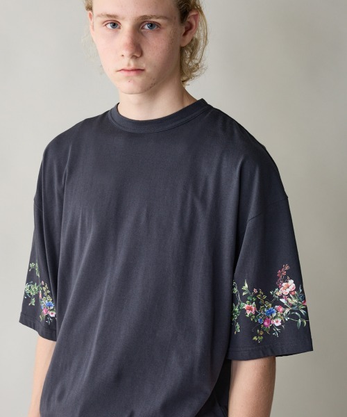 rehacer(レアセル)の「rehacer : Botanical Sleeve CS / ボタニカルスリーブカットソー(Tシャツ/カットソー・メンズ・スミクロ/ホワイト・X-LARGE/LARGE/MEDIUM/SMALL)」の5枚目の写真