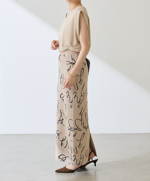 COLLAGE GALLARDAGALANTE（コラージュガリャルダガランテ）の「【OT】センターボタンニットスカート（スカート・レディース・ベージュ/ネイビー/パープル・FREE）」の6枚目の写真