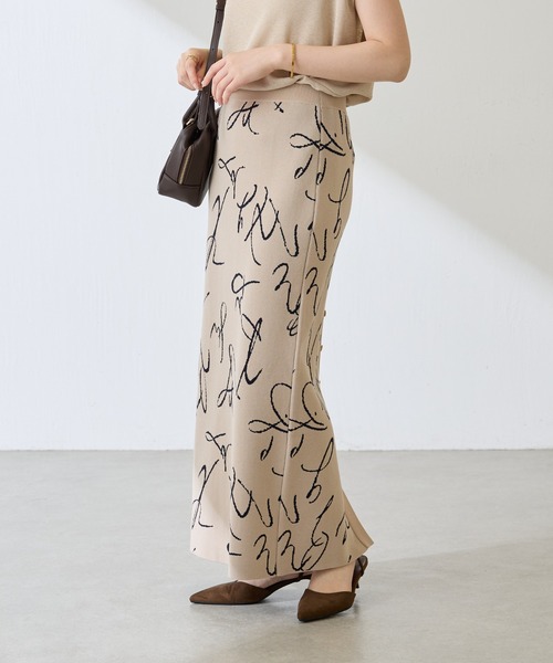 COLLAGE GALLARDAGALANTE（コラージュガリャルダガランテ）の「【OT】センターボタンニットスカート（スカート・レディース・ベージュ/ネイビー/パープル・FREE）」の9枚目の写真