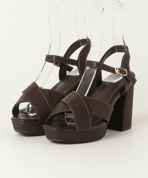 LibertyDoll（リバティードール）の「LibertyDoll/+10cm ストラップ厚底サンダル(4206)（サンダル・レディース・アイボリー/ブラック/ブラウン/ブルー系1・S/M/L/LL）」の8枚目の写真