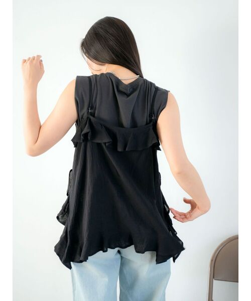 Ungrid（アングリッド）の「コットンフリルキャミ（キャミソール・レディース・ブラック/オフホワイト/グリーン・FREE）」の17枚目の写真