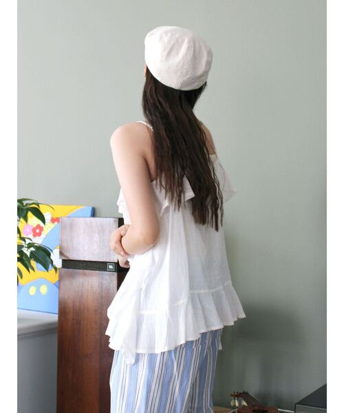 Ungrid（アングリッド）の「コットンフリルキャミ（キャミソール・レディース・ブラック/オフホワイト/グリーン・FREE）」の22枚目の写真