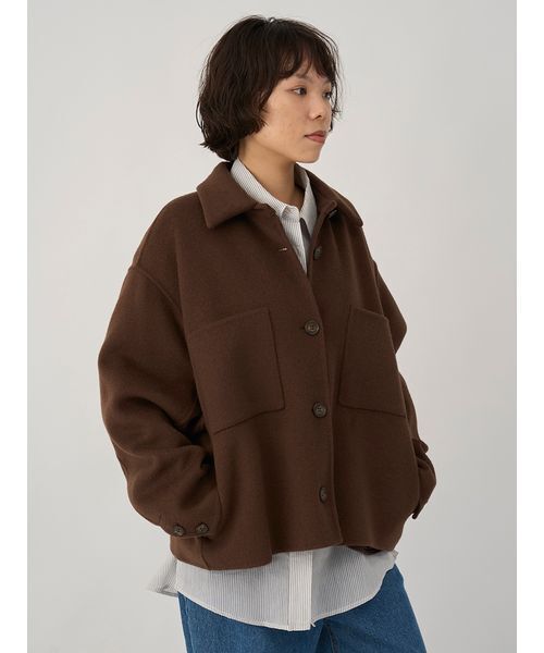 emmi（エミ）の「ロイヤルジーロン・CPOジャケット（チェスターコート・レディース・オリーブ/グレイッシュベージュ/ブラウン・F）」の2枚目の写真