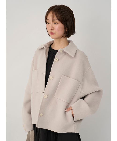 emmi（エミ）の「ロイヤルジーロン・CPOジャケット（チェスターコート・レディース・オリーブ/グレイッシュベージュ/ブラウン・F）」の3枚目の写真