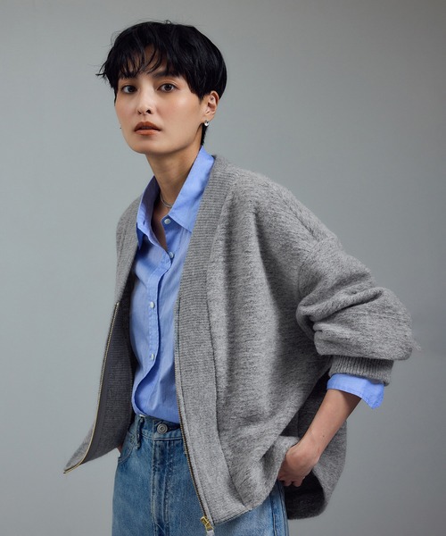 SALON adam et rope'(サロン アダム エ ロペ)の「【WEB限定】イタリアンエアリーブルゾン(ブルゾン・レディース・ライトグレー/ブラック/グレー・FREE)」の1枚目の写真