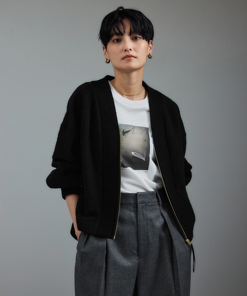 SALON adam et rope'(サロン アダム エ ロペ)の「【WEB限定】イタリアンエアリーブルゾン(ブルゾン・レディース・ライトグレー/ブラック/グレー・FREE)」の2枚目の写真