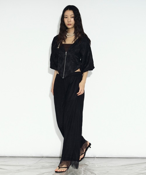 Ezick（エジック）の「scallop lace イージーパンツ/setup対応（スラックス・レディース・ブラック/オフホワイト・FREE）」の11枚目の写真