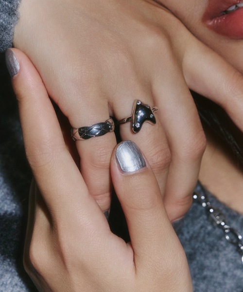 DTYYPE(ドタイプ)の「ストーンハートリング(リング・レディース・ゴールド/シルバー・FREE)」の11枚目の写真