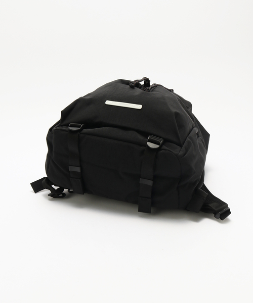 B.C STOCK(ベーセーストック)の「【RAWROW/ロウロー】STRING BACKPACK ep.2 750(バックパック/リュック・メンズ・チャコールグレー/カーキ/ブラック/イエロー/グリーン・FREE)」の8枚目の写真
