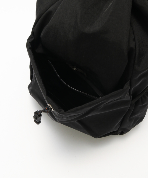 B.C STOCK(ベーセーストック)の「【RAWROW/ロウロー】STRING BACKPACK ep.2 750(バックパック/リュック・メンズ・チャコールグレー/カーキ/ブラック/イエロー/グリーン・FREE)」の10枚目の写真
