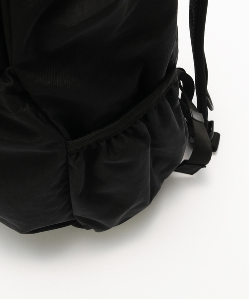 B.C STOCK(ベーセーストック)の「【RAWROW/ロウロー】STRING BACKPACK ep.2 750(バックパック/リュック・メンズ・チャコールグレー/カーキ/ブラック/イエロー/グリーン・FREE)」の12枚目の写真