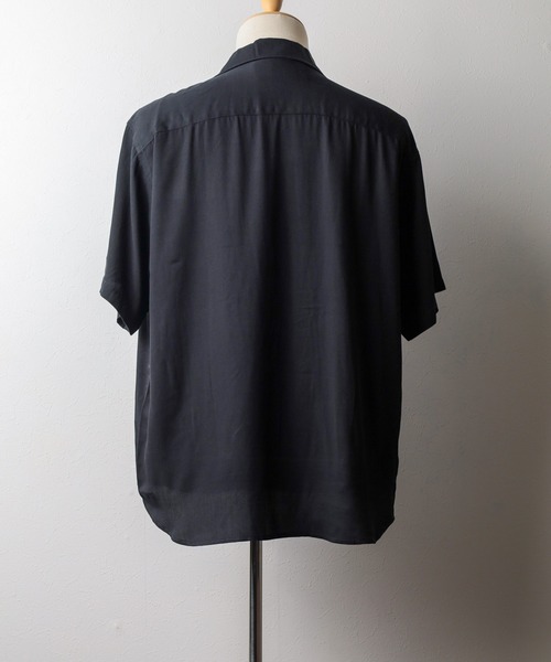 UNIVERSAL OVERALL(ユニバーサルオーバーオール)の「【72】【UNIVERSAL OVERALL】Opencollar Work Shirt(シャツ/ブラウス・レディース・モカ/ベージュ/ブラック・MEDIUM/LARGE)」の9枚目の写真