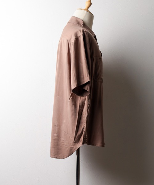 UNIVERSAL OVERALL(ユニバーサルオーバーオール)の「【72】【UNIVERSAL OVERALL】Opencollar Work Shirt(シャツ/ブラウス・レディース・モカ/ベージュ/ブラック・MEDIUM/LARGE)」の14枚目の写真