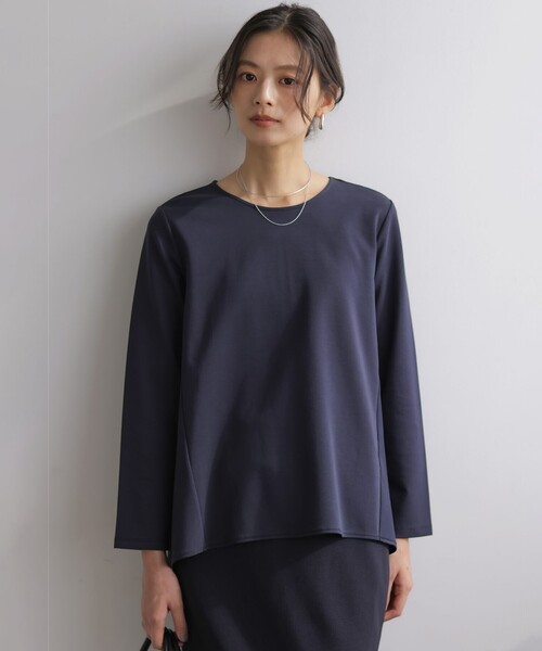 組曲（クミキョク）の「バックフレアロングＴシャツ（Tシャツ/カットソー・レディース・ホワイト系/ネイビー系/グレー系・3/2）」の5枚目の写真