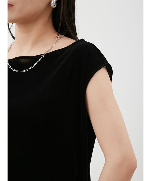 Mila Owen(ミラオーウェン)の「ボートネックフロッキーベロアプルオーバー(Tシャツ/カットソー・レディース・ブラック/ピンク/ベージュ・0/1)」の4枚目の写真