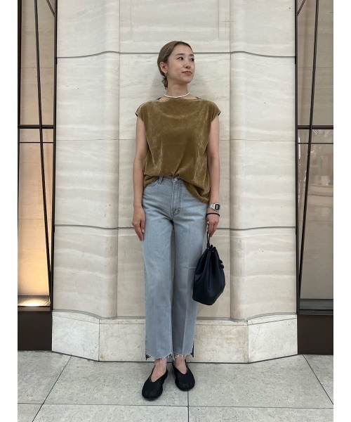 Mila Owen(ミラオーウェン)の「ボートネックフロッキーベロアプルオーバー(Tシャツ/カットソー・レディース・ブラック/ピンク/ベージュ・0/1)」の19枚目の写真