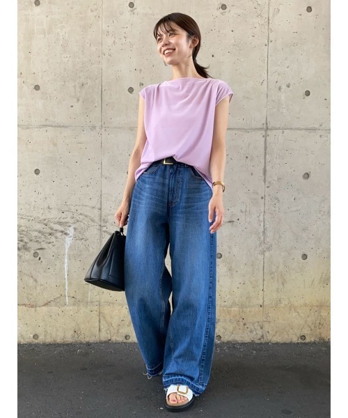 Mila Owen(ミラオーウェン)の「ボートネックフロッキーベロアプルオーバー(Tシャツ/カットソー・レディース・ブラック/ピンク/ベージュ・0/1)」の20枚目の写真