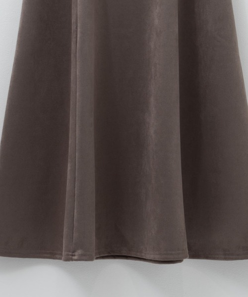 NAVY（ネイビー）の「nAvy フェイクスウェードフレアスカート（スカート・レディース・モカ/ベージュ・L/M）」の3枚目の写真