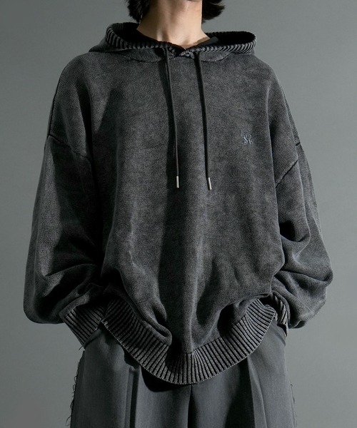 Starting Over（スターティングオーバー）の「ヴィンテージライク ピグメント加工 ワンポイント刺繍 プルオーバー コットン ニット パーカー フーディ―（パーカー・メンズ・ブラック/マスタード/ベージュ・L/M）」の21枚目の写真