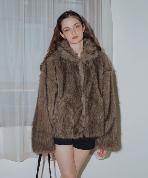 Mili affinity（ミリアフィニティー）の「フェイクファーダブルジップジャケット（ブルゾン・レディース・グレー系/ブラウン系2/ブラウン系1/ブラック/ベージュ系/ブラウン・FREE）」の18枚目の写真