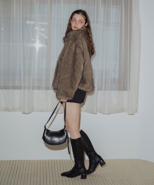 Mili affinity（ミリアフィニティー）の「フェイクファーダブルジップジャケット（ブルゾン・レディース・グレー系/ブラウン系2/ブラウン系1/ブラック/ベージュ系/ブラウン・FREE）」の21枚目の写真